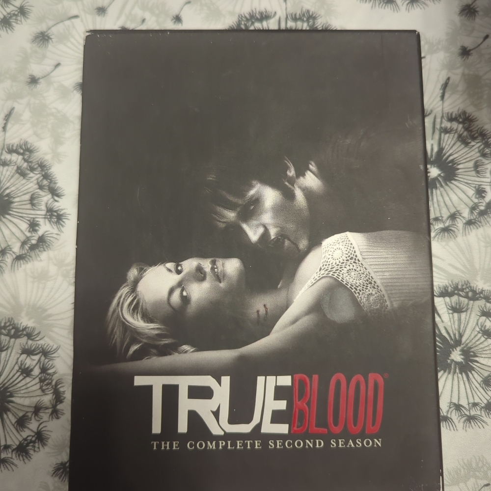 True Blood Season 2 DVD Box Set VGC